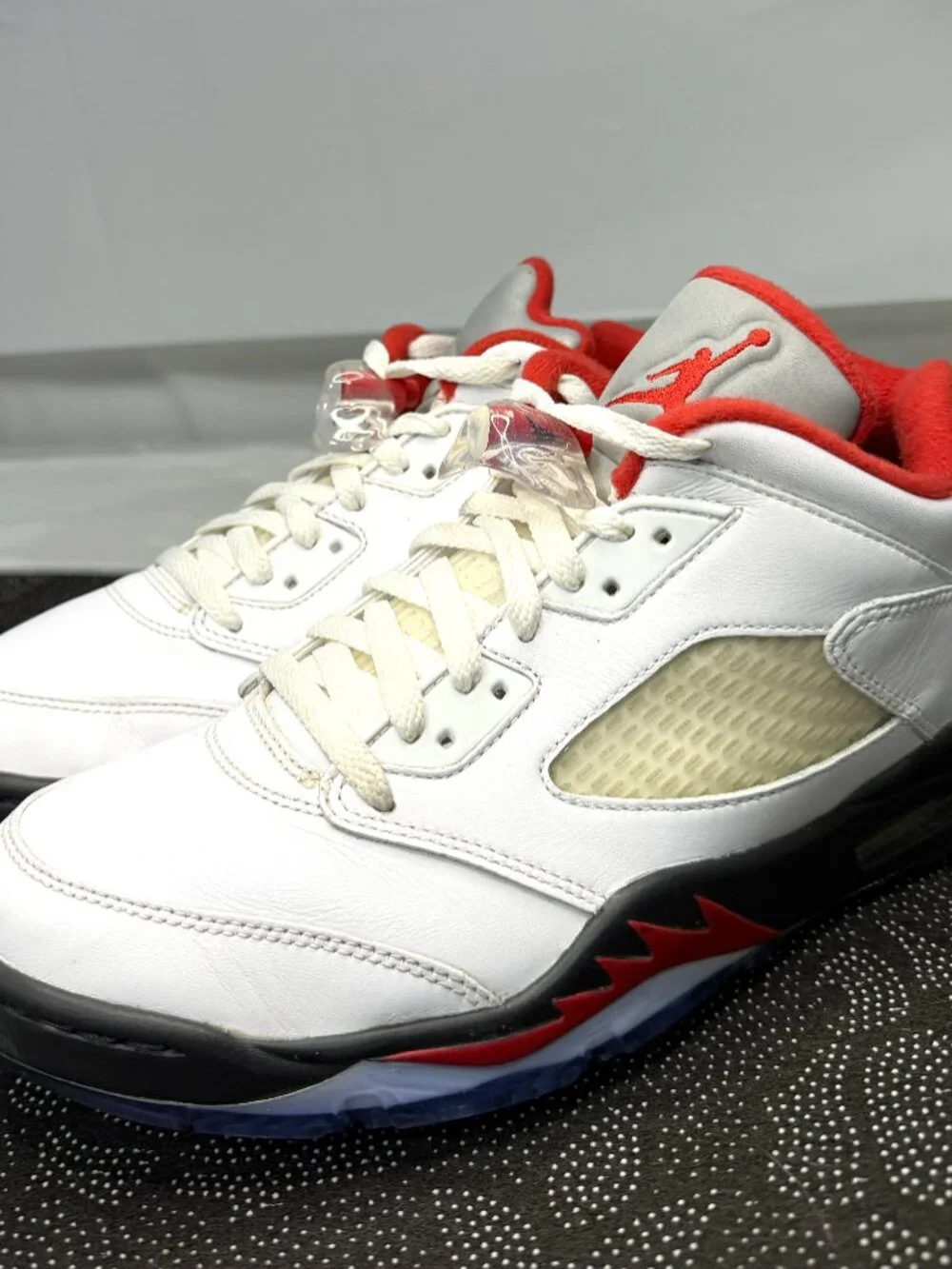 Nike Air Jordan 5 Low “Fire Red” Retro Golf Shoes CU4523-100 Men’s Size 8.5